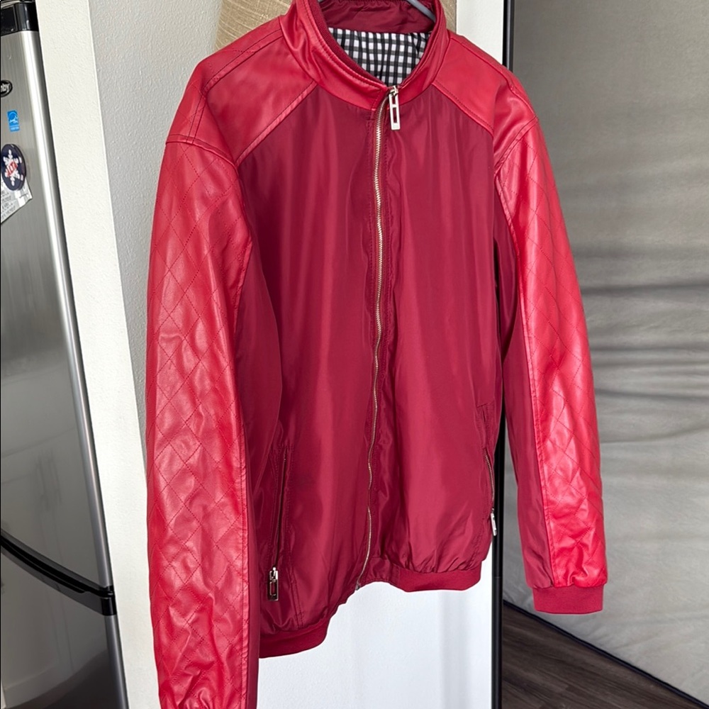 Springrain Red Bomber Jacket – Men’s Large – Quilted Sleeves